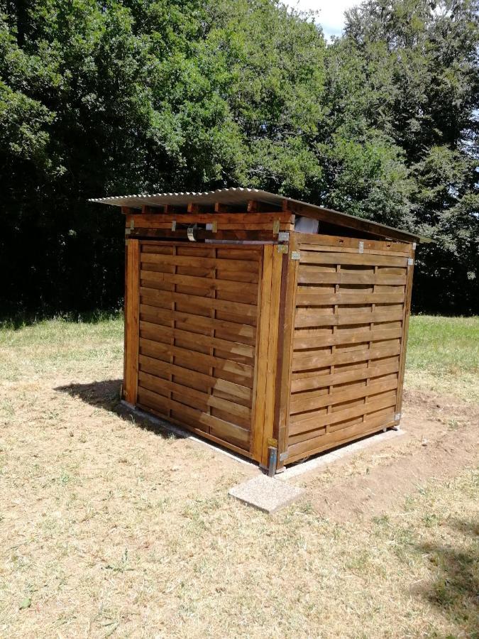 Tente Insolite 1 A 5 Personnes Plouray Bagian luar foto